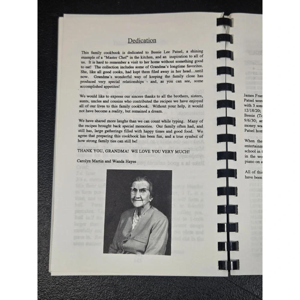 1993 James Frank & Bessie Lee Settles Patsel Family Recipes Cookbook Roanoke, VA